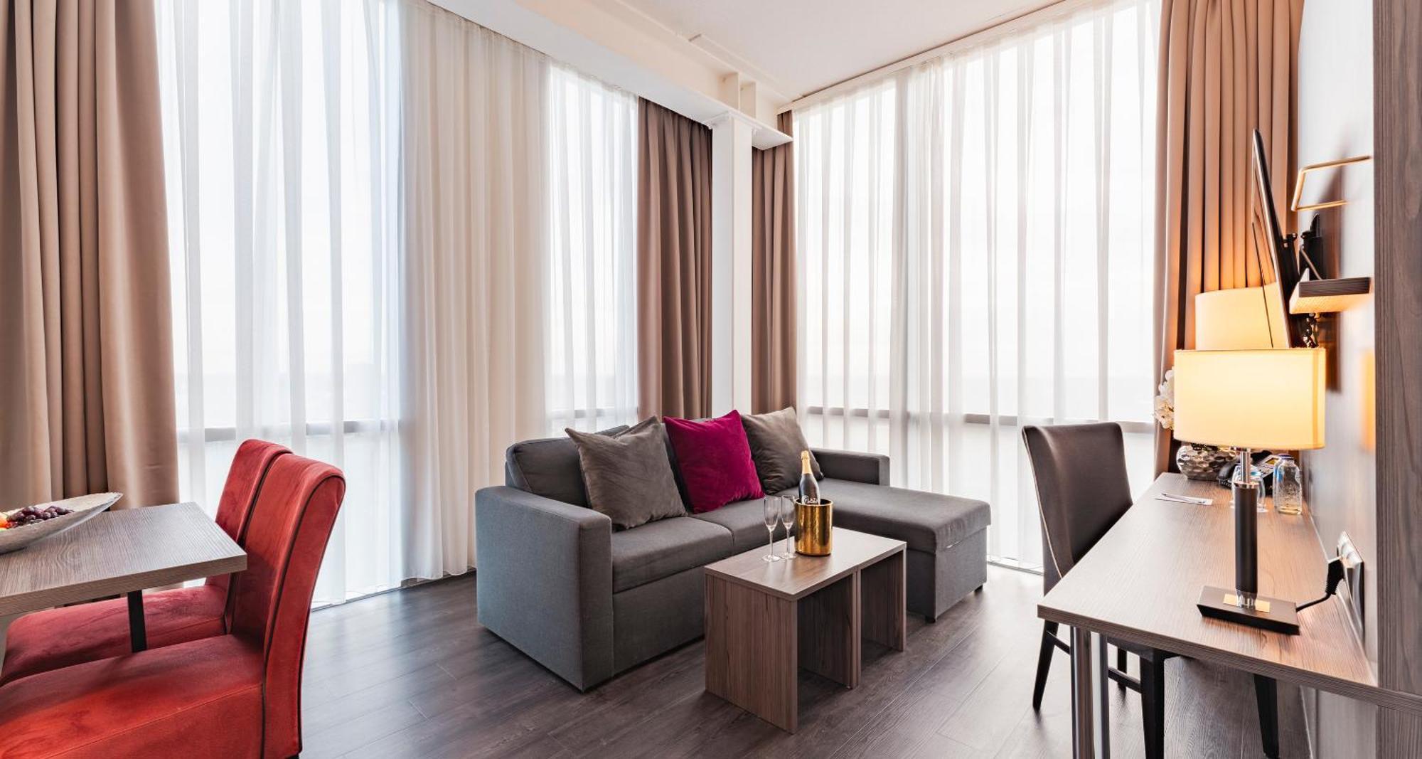 Best Western Plus Plaza Almere Exterior foto