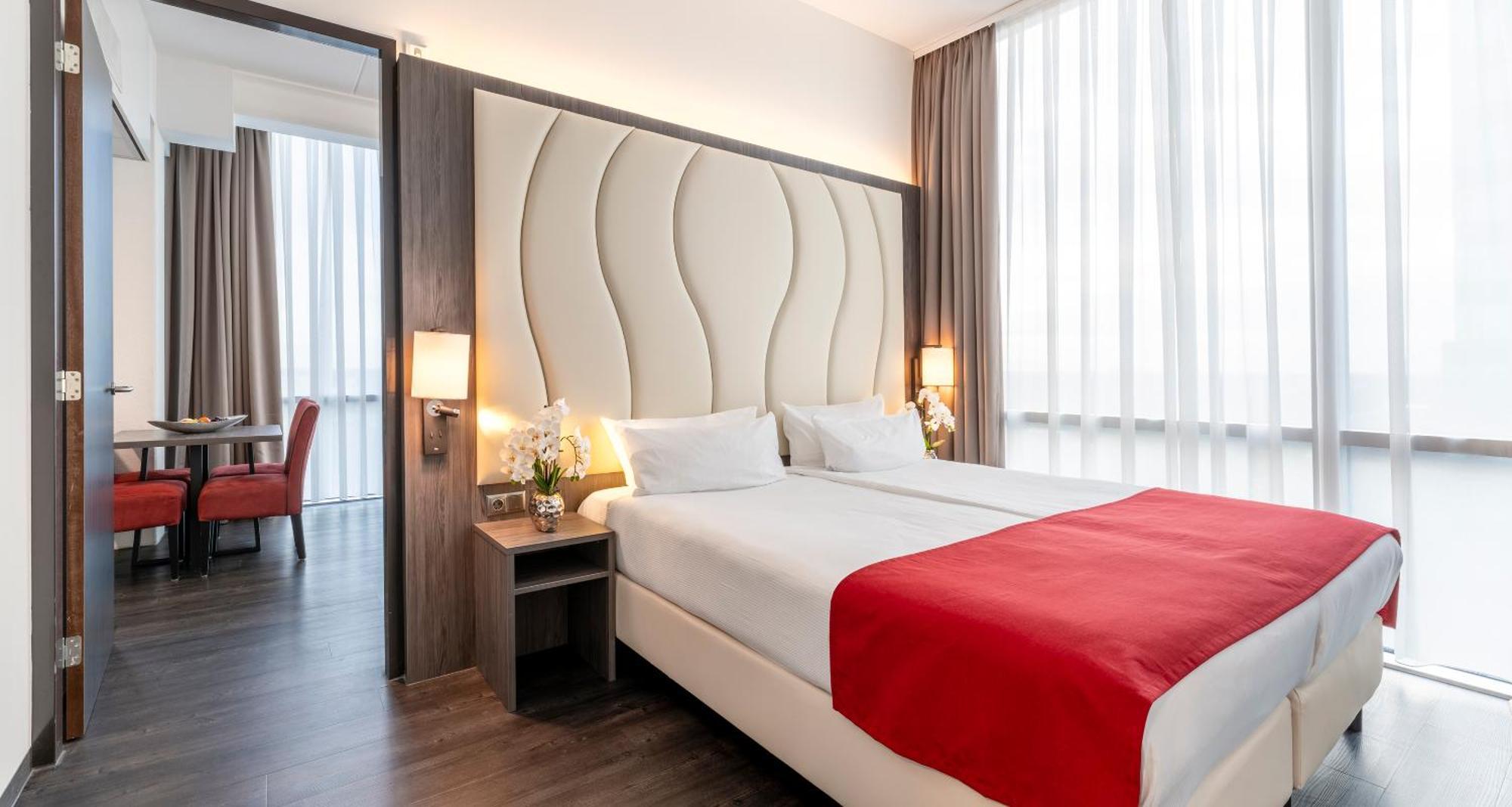 Best Western Plus Plaza Almere Exterior foto